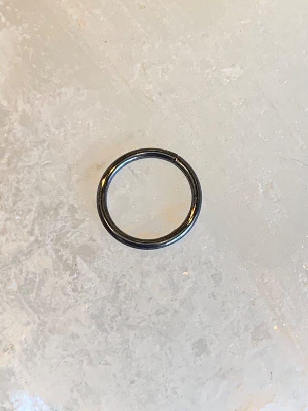 LeRoi Shiny Black Seam Ring