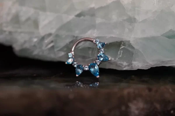 BVLA Empress Rising Hinged Ring - Image 3