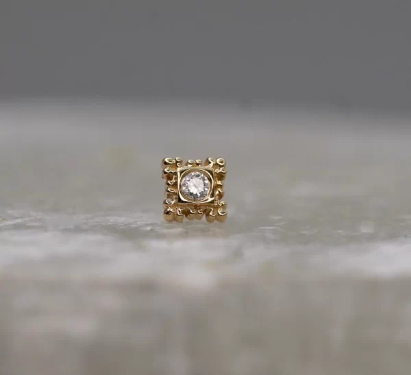 BVLA Flourish Illusion