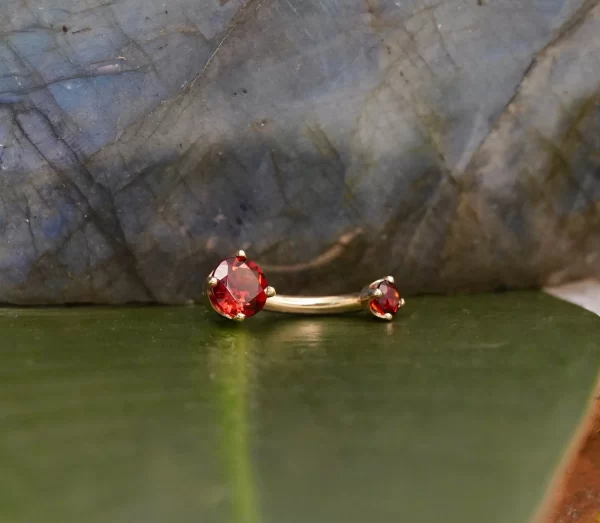 BVLA Garnet Navel - Image 3