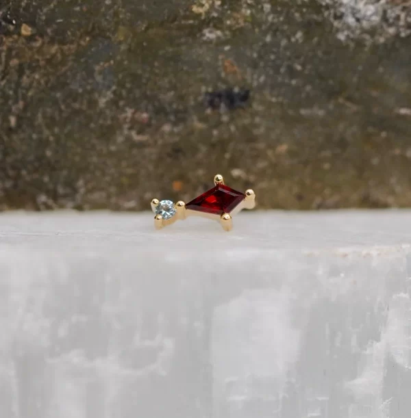 BVLA Kiss and Tell - Image 2