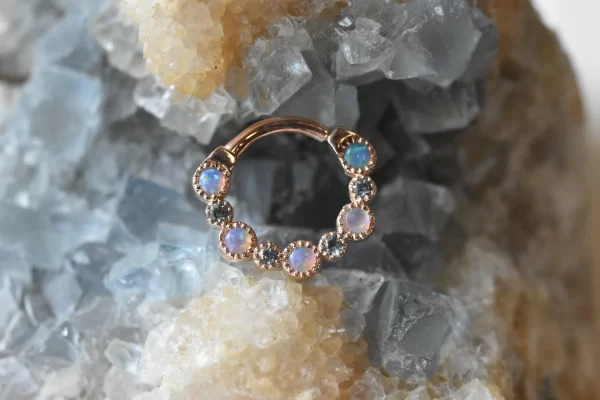 BVLA "Marina" Hinge Ring