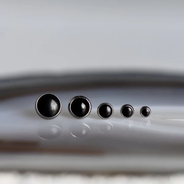 Neometal Black Onyx Cabochon Top