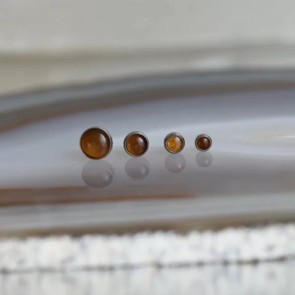 Neometal Genuine Tiger's Eye Top