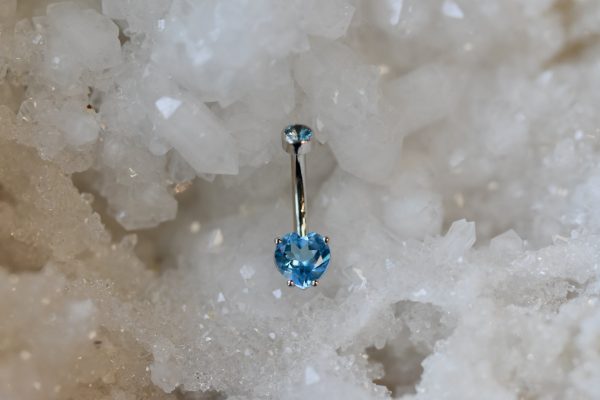 BVLA Heart Prong Navel