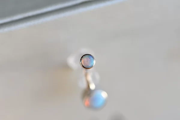 BVLA White Opal Navel - Image 2