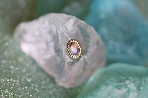 BVLA Oval Raine with Labradorite